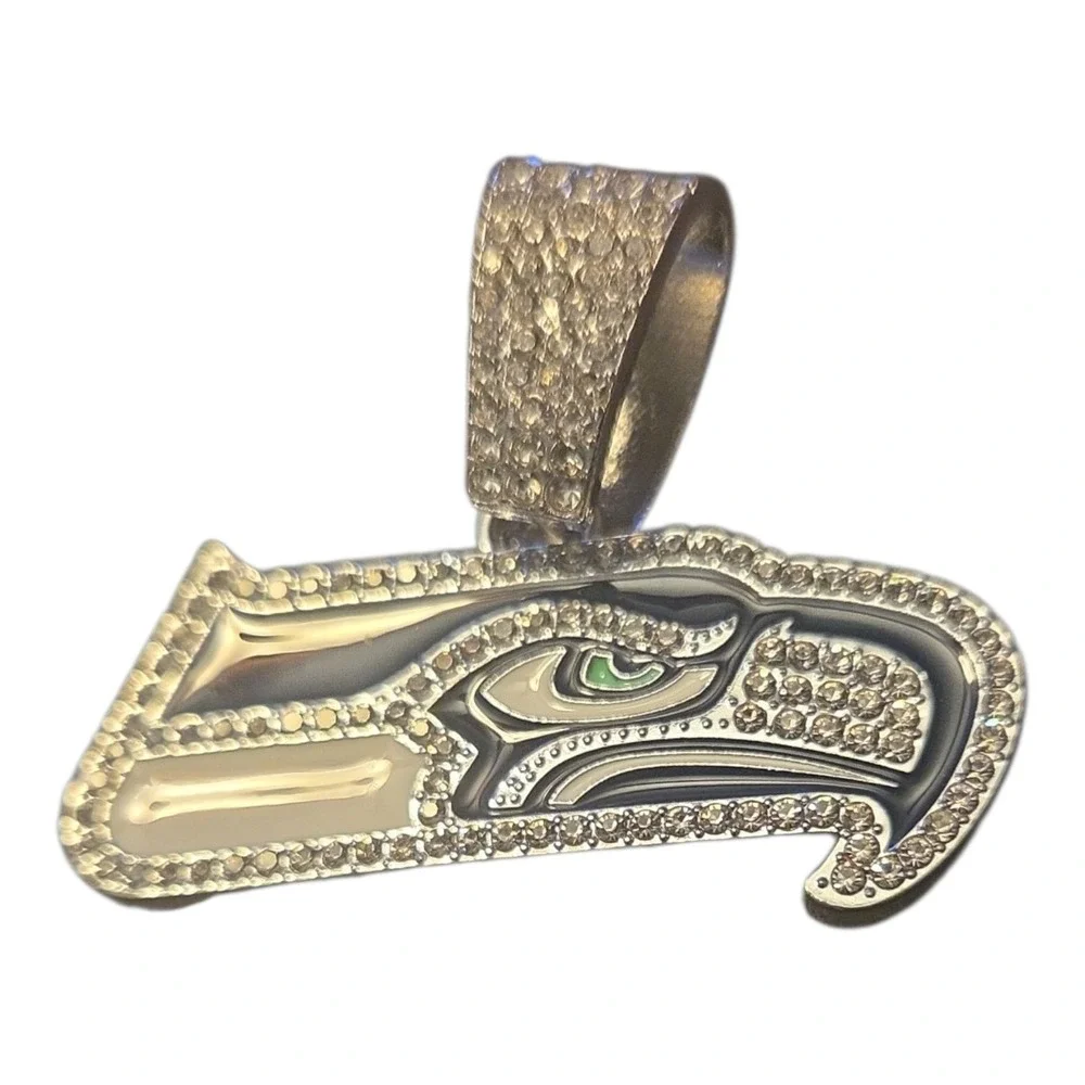 Seattle Seahawks NFL Logo Pendant Silver Tone Iced Out Rhinestone Hawk Head